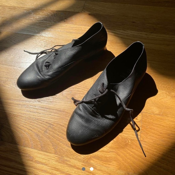 American Apparel Oxfords - Picture 2 of 2